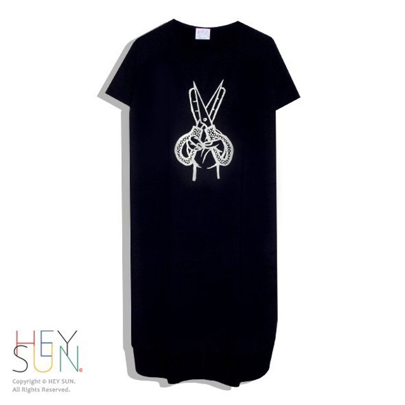 【M0174】PEACE自由意识短袖洋装/T恤-黑/现货·礼物 - 裙子 - 棉．麻 