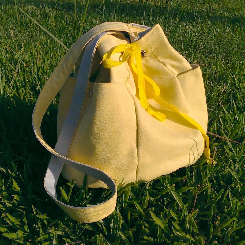 轻旅行水桶包-酸溜溜柠檬黄 - 侧背包/斜挎包 - 其他材质 黄色