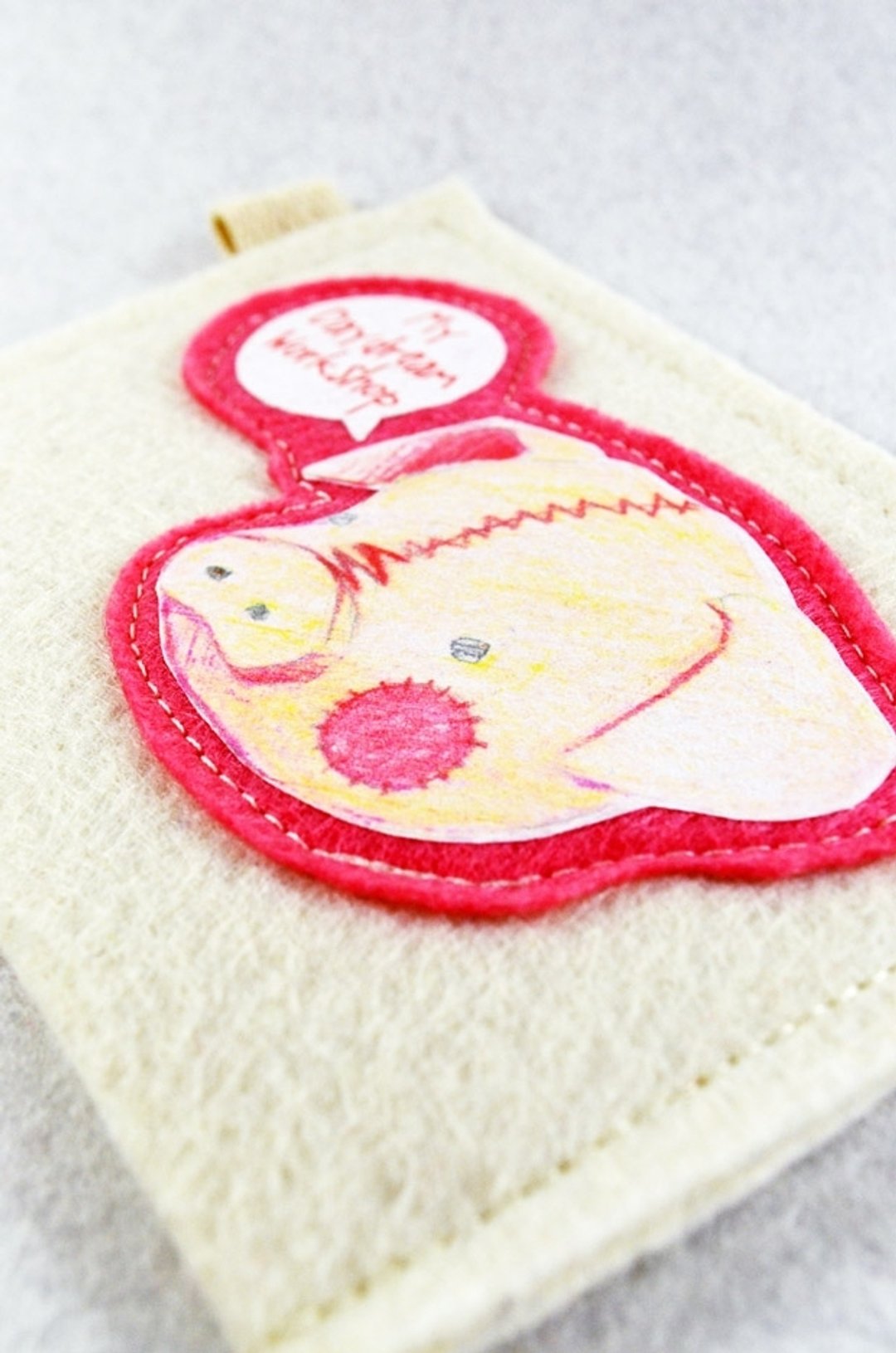 My Daydream Workshop 自家设计卡通角色收纳包/卡套/小钱包 - 证件套/卡套 - 其他材质 多色