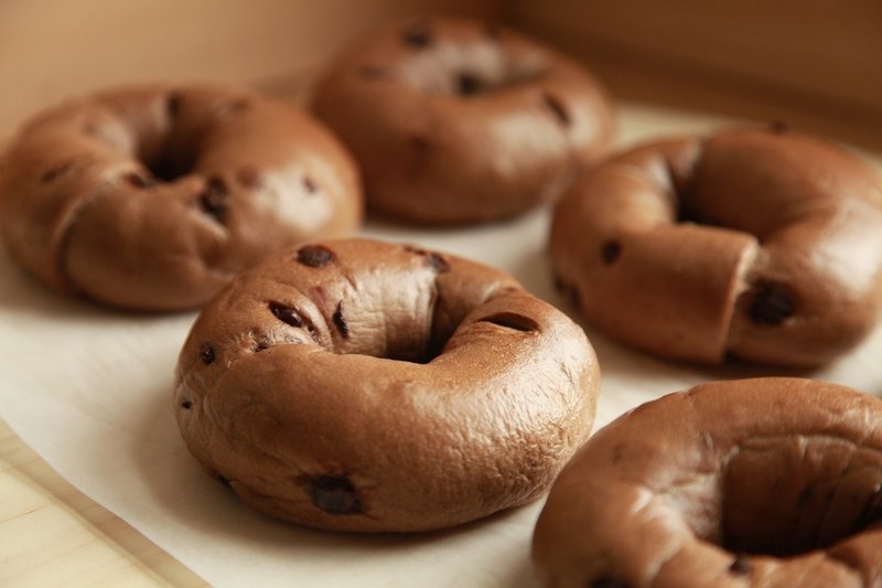 巧克力Bagel (2个) - 面包/吐司 - 新鲜食材 咖啡色