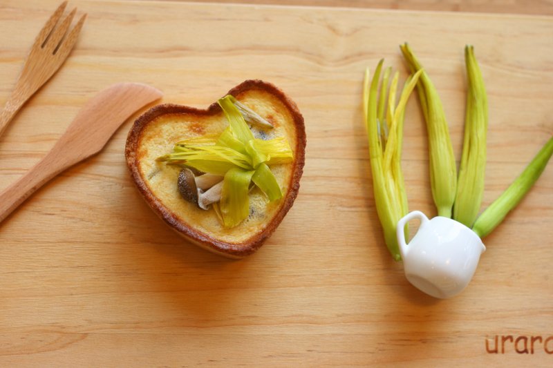urara阁楼上的咸点店   ((母亲节限定)) 忘忧草菇菇鸡肉咸派 - 其他 - 新鲜食材 