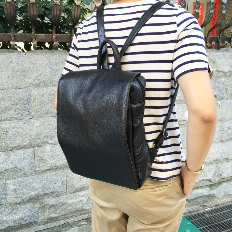 真皮后背小书包 - 后背包/双肩包 - 真皮 黑色