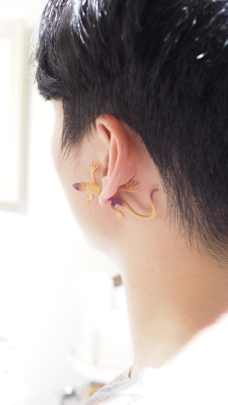 台湾原创 Double M 魔幻蜥蜴耳环 - 耳环/耳夹 - 塑料 橘色