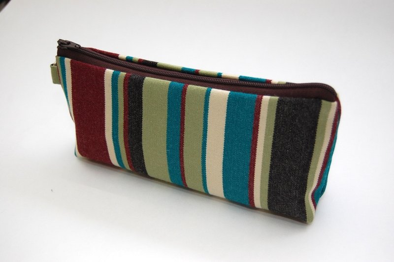 Casual-life 手作时尚条纹化妆包/收纳包 - 化妆包/杂物包 - 其他材质 多色