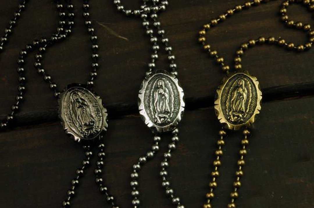 Blessed Virgin Mary ( 8 ) Necklace 圣母圆牌8字项链 - 项链 - 其他金属 