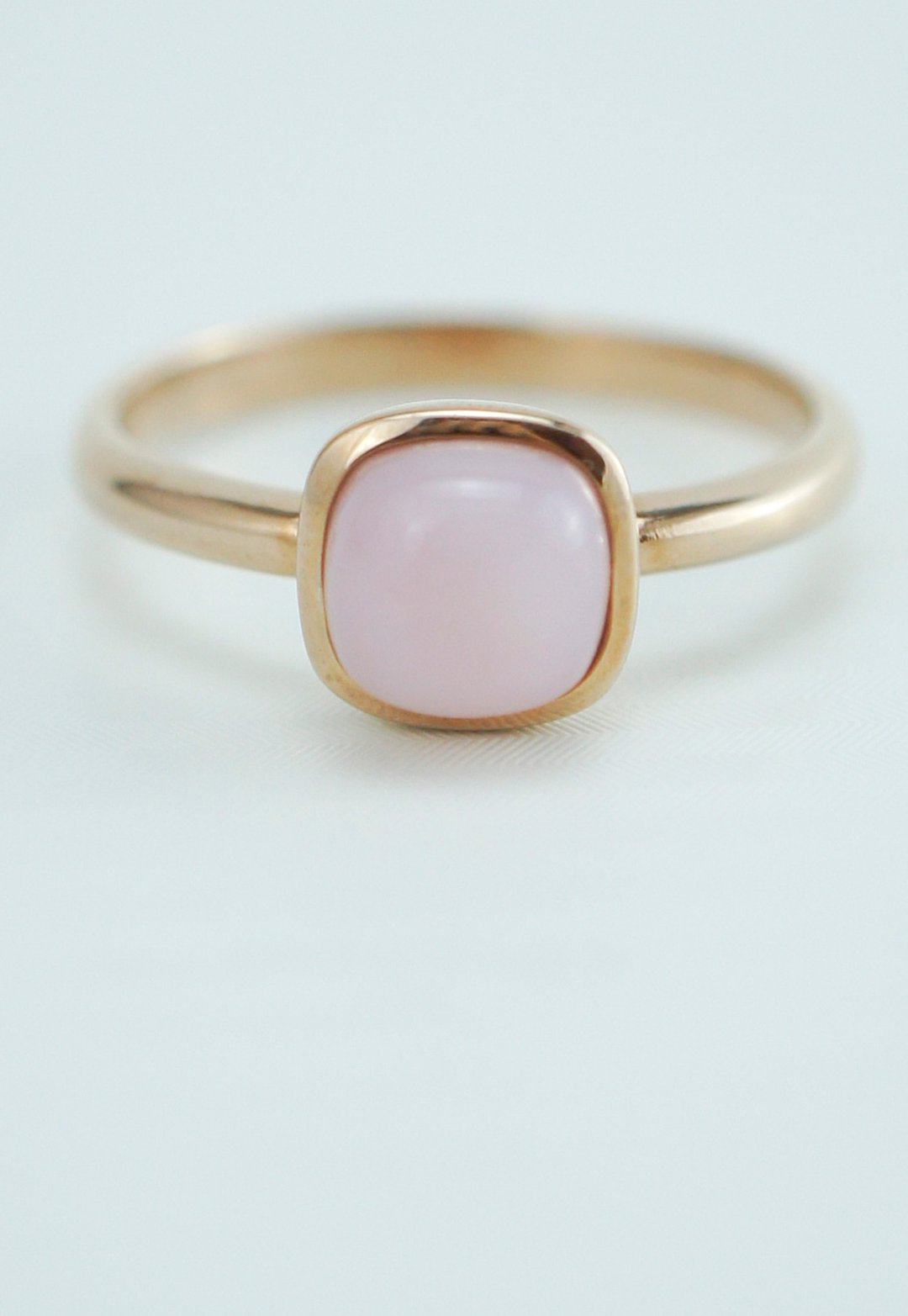 小小糖果 - 6mm 枕形卜面粉红蛋白石纯银电18K 玫瑰金戒指 - 戒指 - 宝石 粉红色