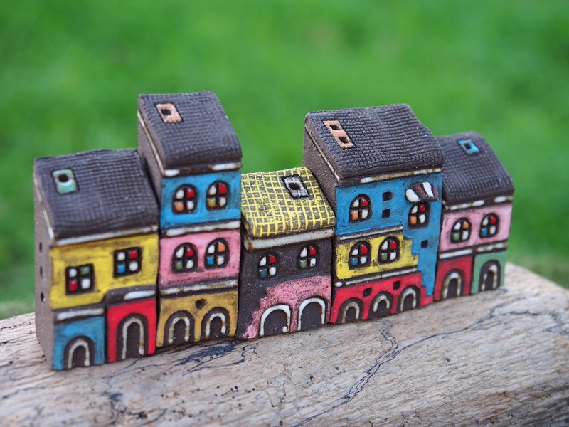 【彩绘村 Colorful Village 】- 手绘童话小陶屋-白色拱门/5件合购 - 花瓶/陶器 - 其他材质 