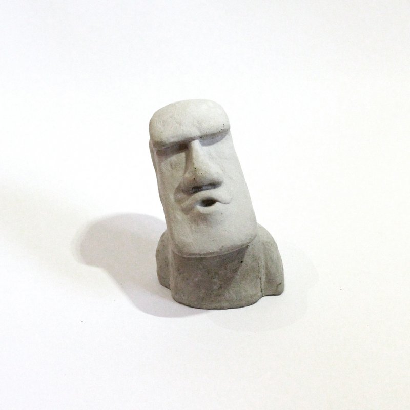 Kissing MOAI- 嘟嘴摩艾石像 - 摆饰 - 水泥 灰色