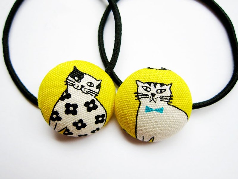 儿童发饰 手作布包钮扣发束发圈 绅士猫咪 松紧带发圈 一组两入 - 发饰 - 其他材质 黄色