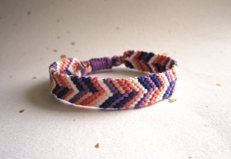 视觉派对 个性 幸运绳编织手环 (可选色) - 手链/手环 - 棉．麻 多色