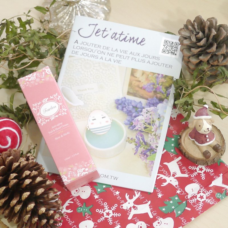 <2017新年礼物超值组> fearless抗老防晒护手霜spf8玫瑰荔枝(送四季笔记本) - 手足保养 - 其他材质 红色