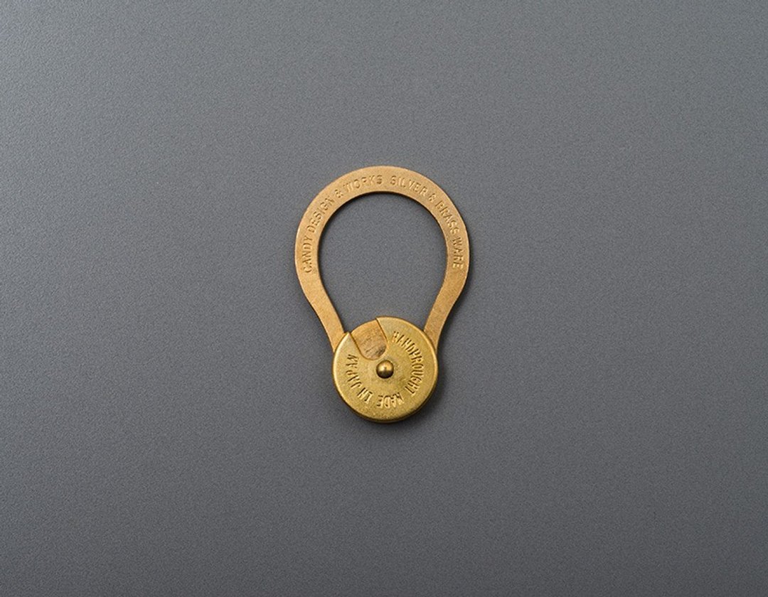 Candy Design & Works  - Dolphy复古钥匙圈(铜色) - 钥匙链/钥匙包 - 其他金属 