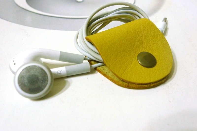 GREEN STAGE手工皮件-耳机集线器-收纳皮套-巴西足球黄(皮款无库存) - 耳机 - 其他材质 