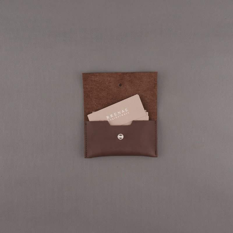 (12月 / 全台满千免运) 名片夹．咖啡色 / 皮革 / RRENAE Leatherware - 名片夹/名片盒 - 真皮 咖啡色