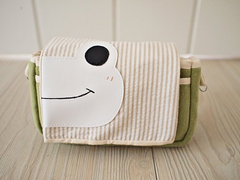 f0802定制。呱呱蛙类单眼相机包nikon D40 - 相机包/相机袋 - 其他材质 绿色