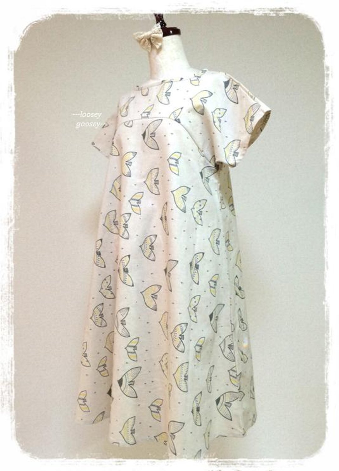 Birds of the flare dress across the sea: Unbleached: Cotton linen - 洋装/连衣裙 - 棉．麻 白色