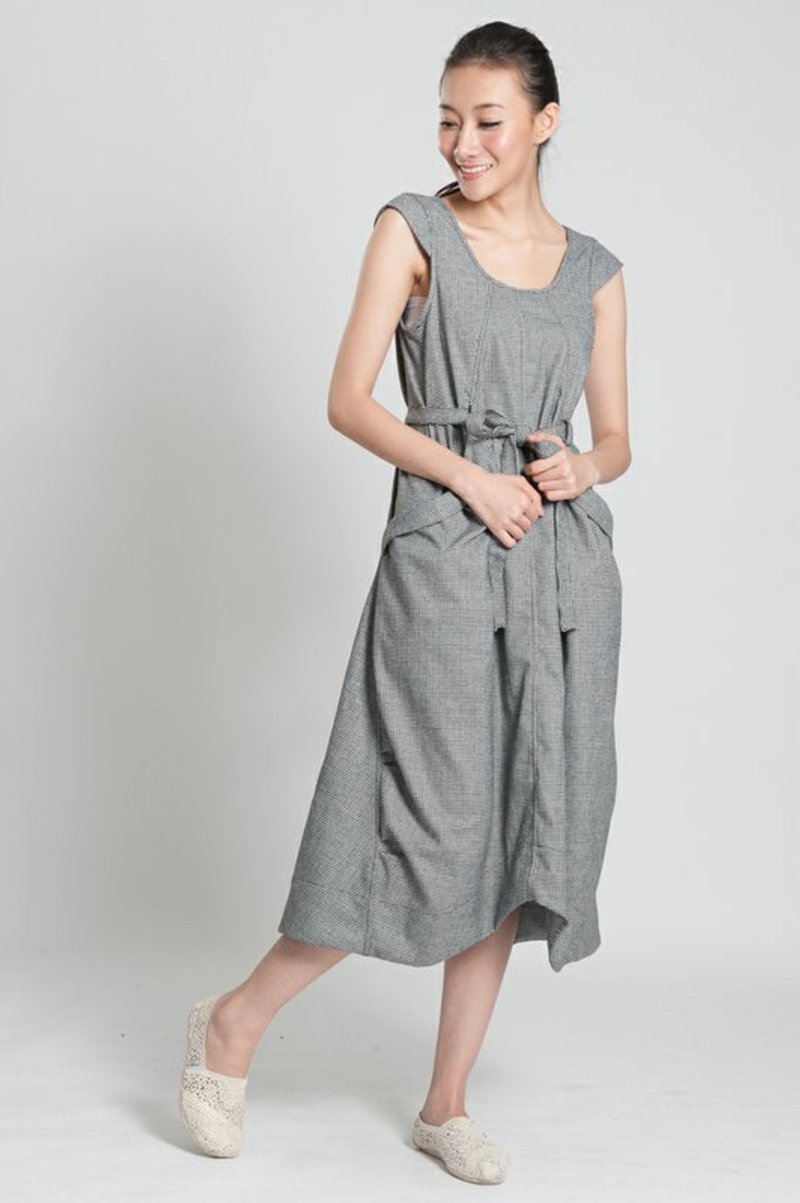 PP Joy 2014早春新款*立裁长洋装(千鸟格) - 洋装/连衣裙 - 棉．麻 灰色