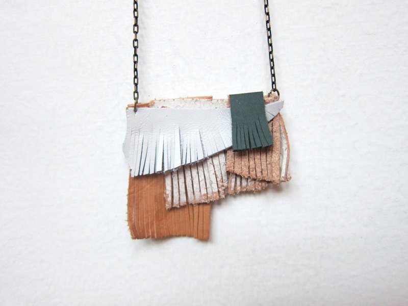 飞翔中请勿打扰*项炼II - 项链 - 真皮 卡其色