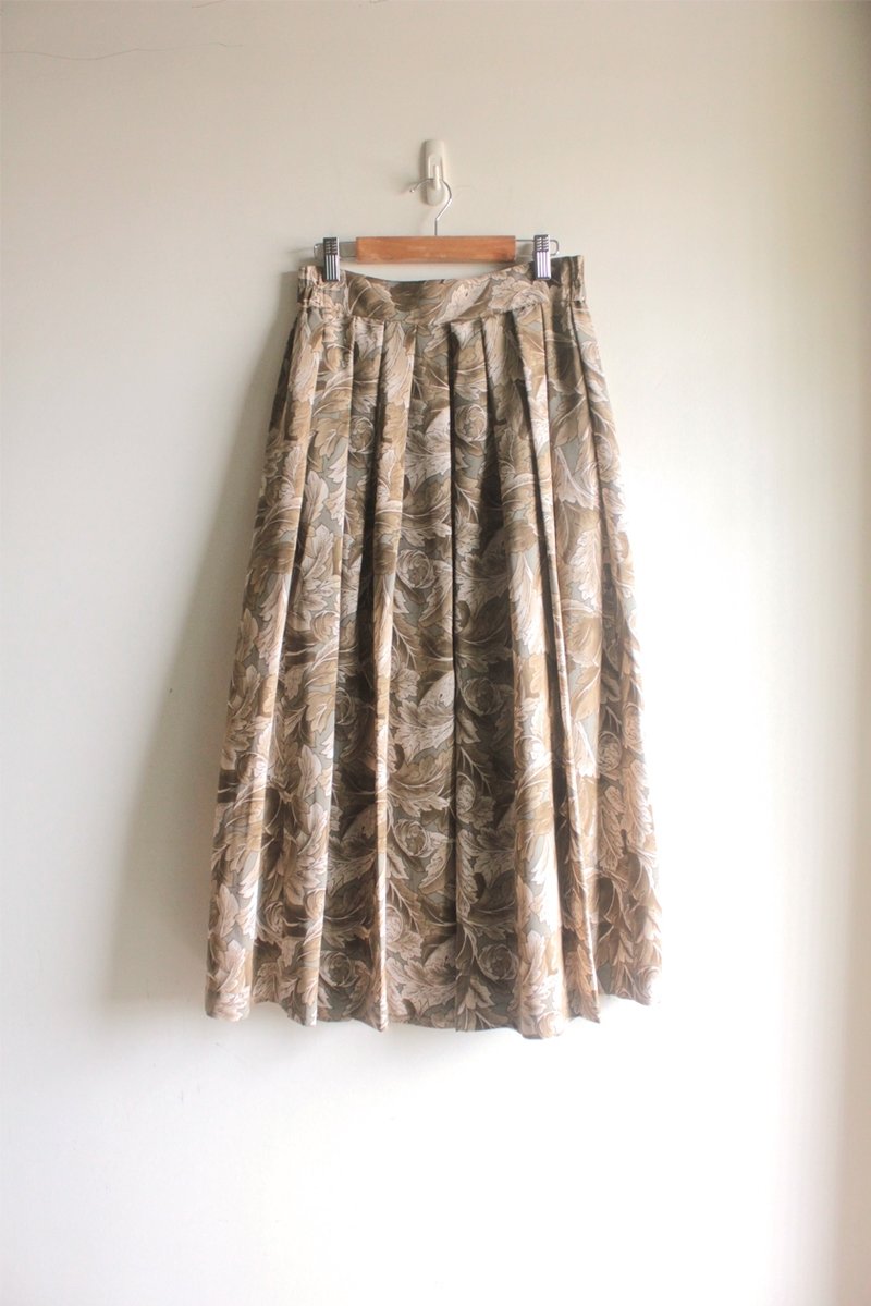 落叶与大百褶 - 裙子 - 其他材质 咖啡色