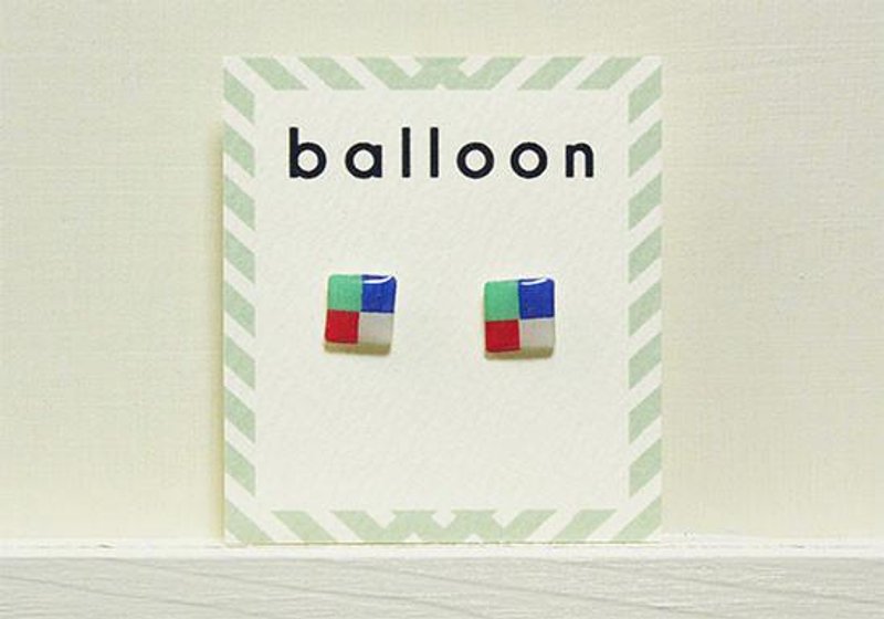 四角方块耳环 - 耳环/耳夹 - 压克力 多色