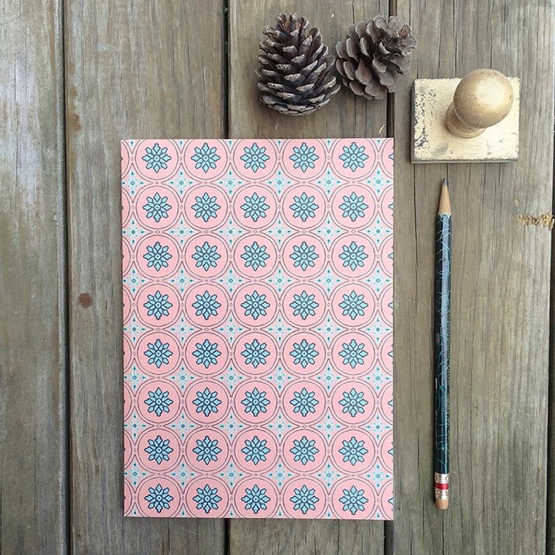 {夏,粉红香槟}花砖空白笔记本 【卷毛力卡QUEMOLICA】 - 笔记本/手帐 - 纸 粉红色