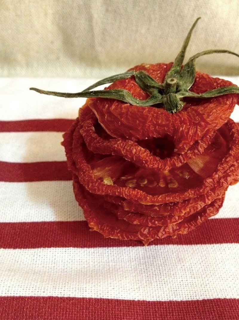 微田水气手工天然果干*恋爱习作(蕃茄口味.Tomato Dried) - 水果干 - 纸 多色