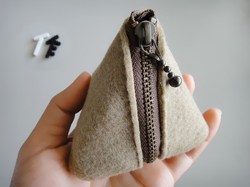 三角粽子 零钱包 不织布(可定制烙上专属名字) - 零钱包 - 聚酯纤维 金色