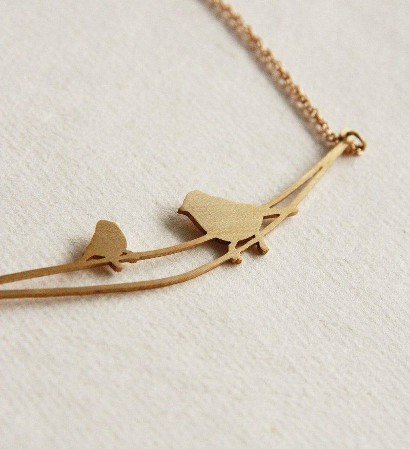 树枝上有两只鸟项链 - 项链 - 其他金属 金色