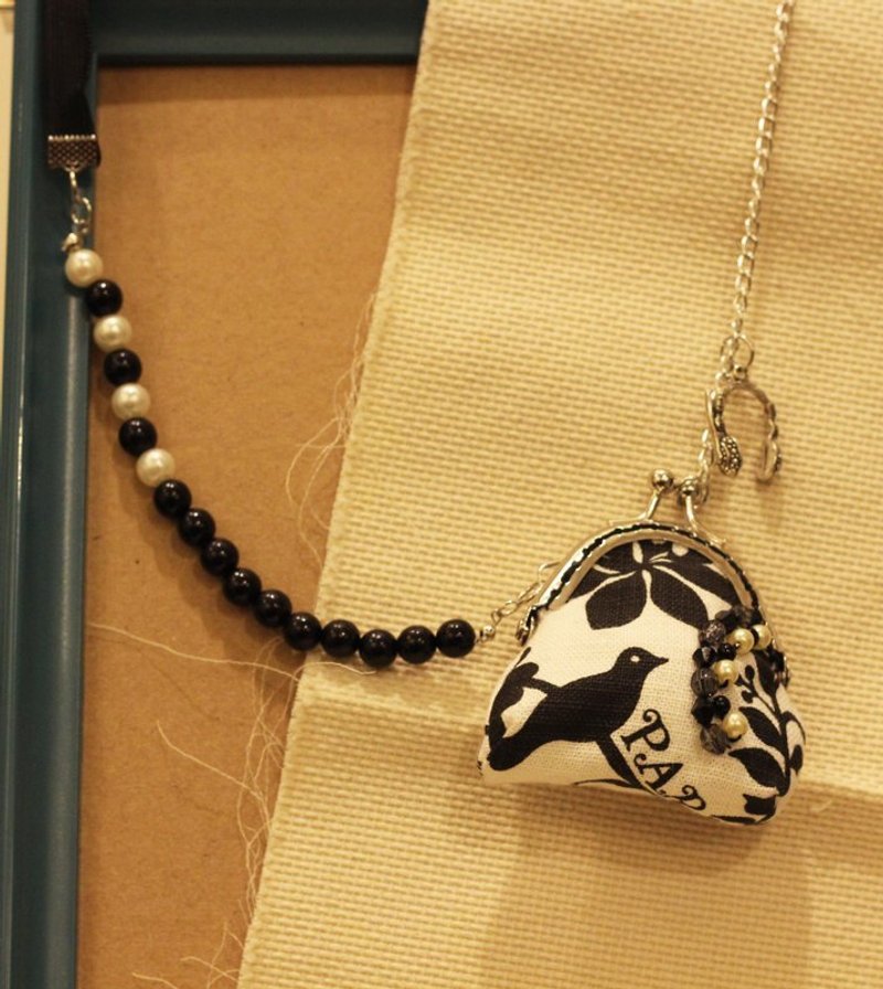 巴黎唱歌的鸟 零钱项链口金包 - 零钱包 - 其他材质 白色