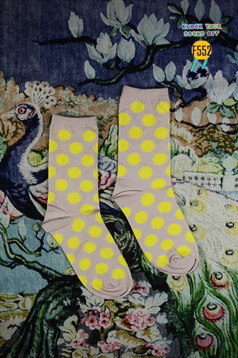 米色黄点袜!!夏漪眺=knock your socks off !! - 袜子 - 其他材质 黄色