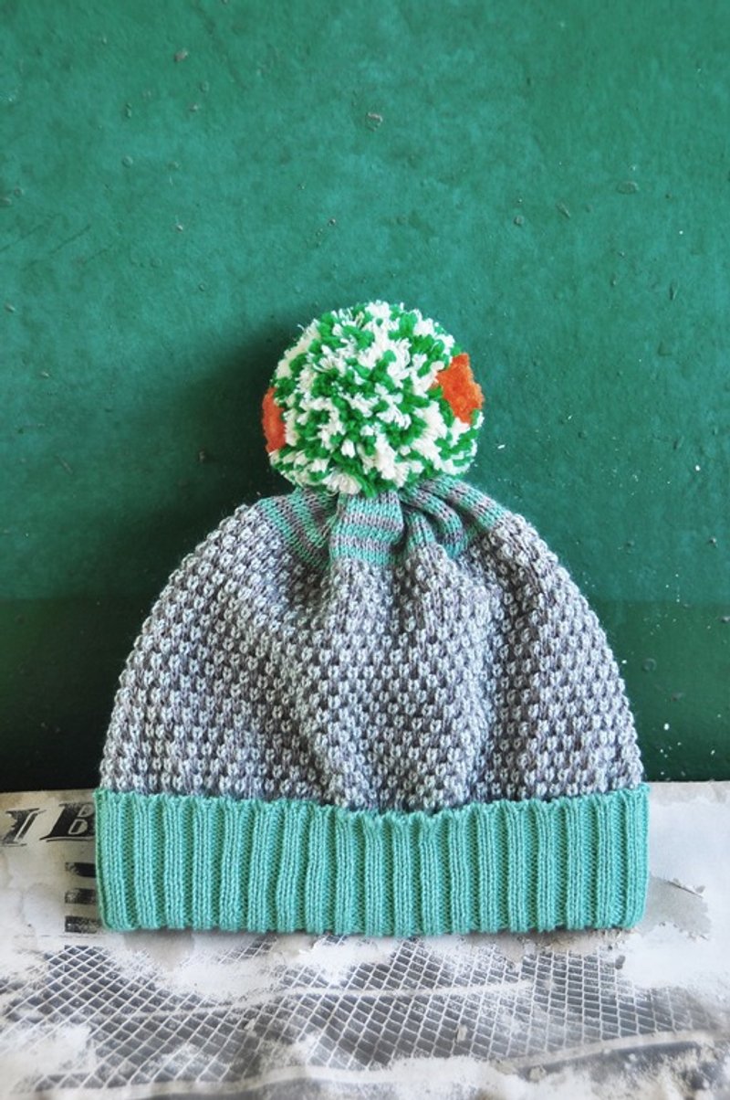 水泥地表 可拆式毛球针织毛帽 - 帽子 - 棉．麻 灰色