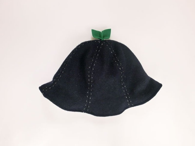 Winter Limited Edition* Grow Up! One-of-a-kind Wool Leaf Hat / Leaves & Nutrients (Navy) - 围嘴/口水巾 - 其他材质 蓝色