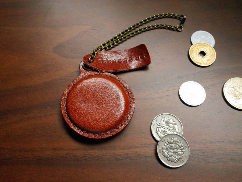 全手工缝制植鞣牛皮悠游卡晶片吊饰－A款－褐色 - 证件套/卡套 - 真皮 咖啡色