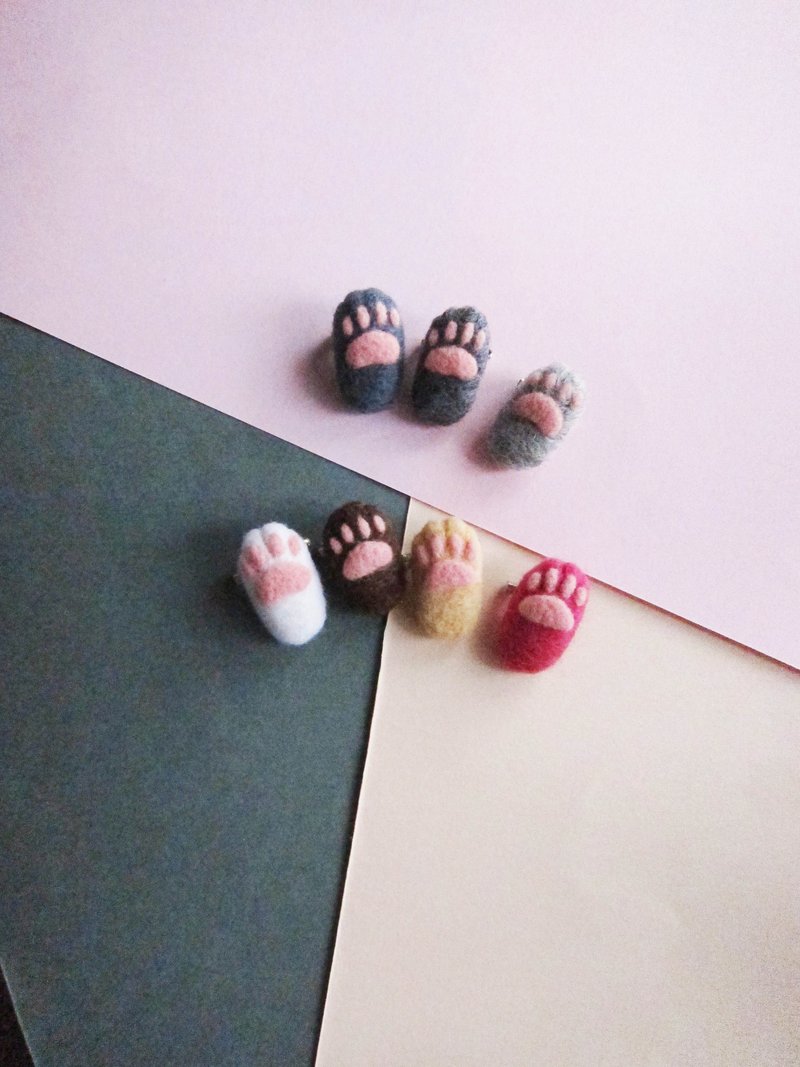 迷你小小肉球头饰夹子／别针 - 发饰 - 羊毛 黑色