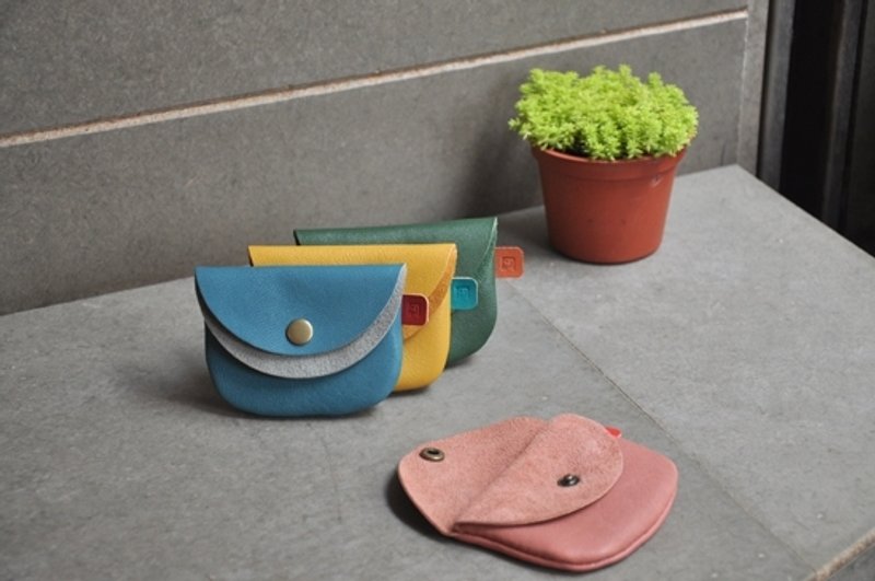 CC08　微笑零钱包 - 零钱包 - 真皮 多色