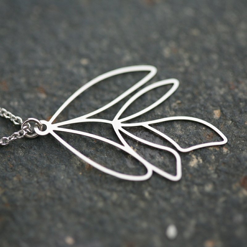叶子项炼 Leaf Pendant  - 项链 - 其他金属 