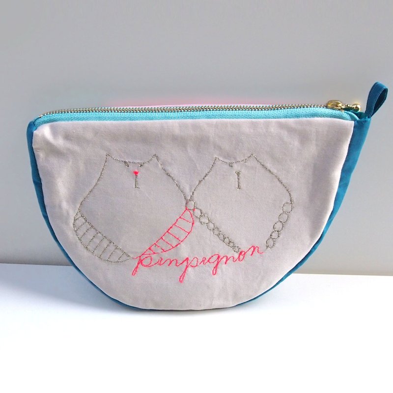 Watermelon Shape Pouch 004 [Made to Order] - 化妆包/杂物包 - 其他材质 白色