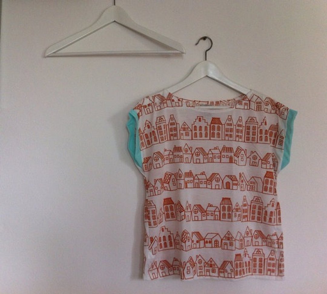 Cute Home screen printing cropped tee  - 女装 T 恤 - 棉 咖啡色