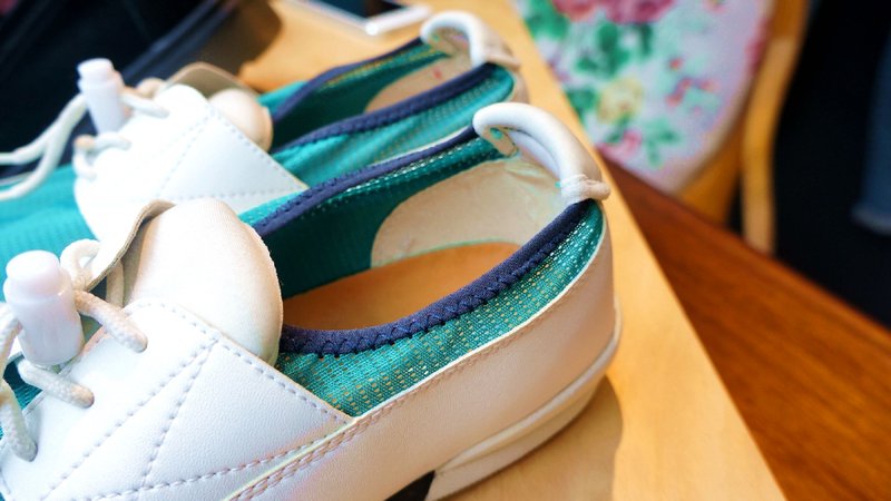 Preppy到癫 惬意男孩儿束绳鞋 - 男款休闲鞋 - 真皮 白色