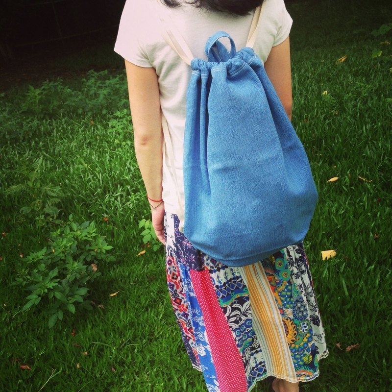 束口袋/束口包/牛仔蓝/束起来大大实用款 - 侧背包/斜挎包 - 棉．麻 蓝色