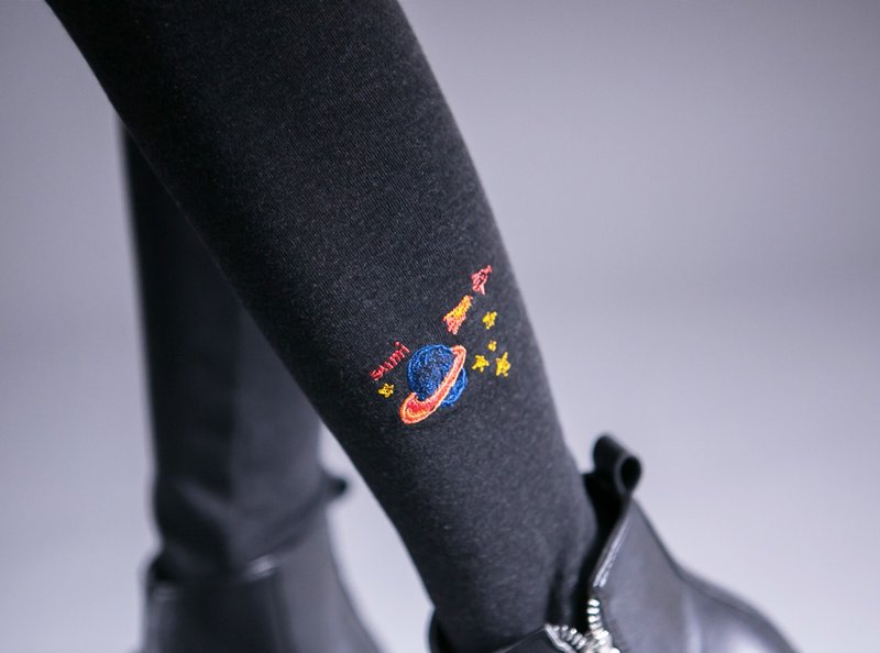 SUMI  Orb No.10 / 十号星体保暖内搭裤_4AF800_深灰 - 女装长裤 - 棉．麻 灰色