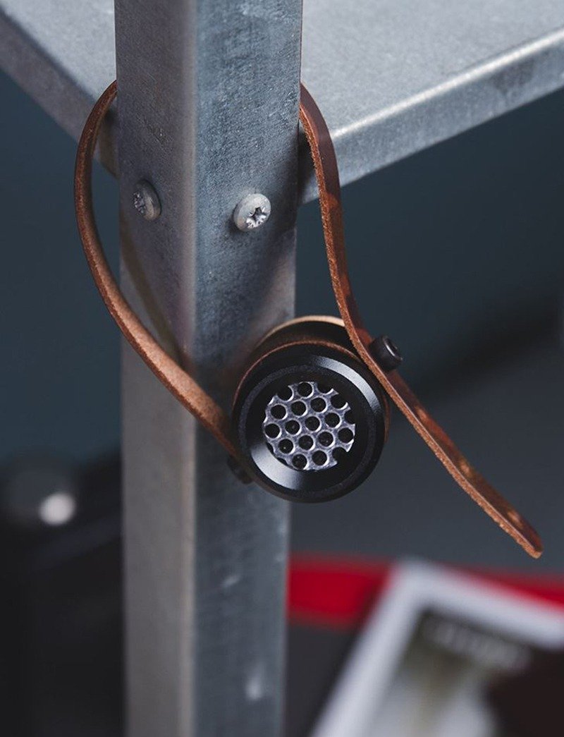 CRAFTR twitter 韩国设计 皮环挂式扩香器 - 摆饰 - 其他金属 黑色