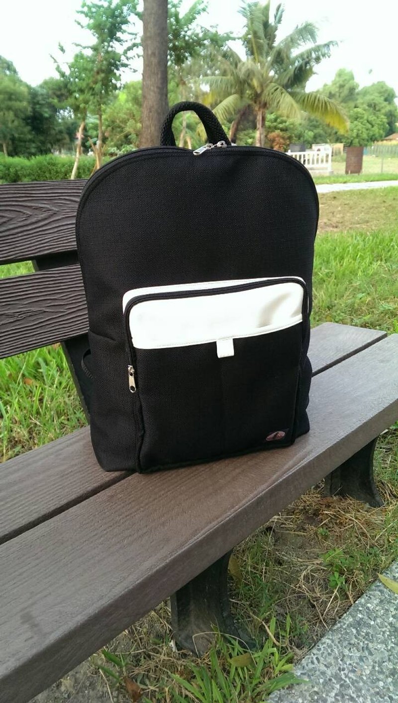 复古新创 后背包(纯手工) 商标已有注册 - 后背包/双肩包 - 纸 黑色