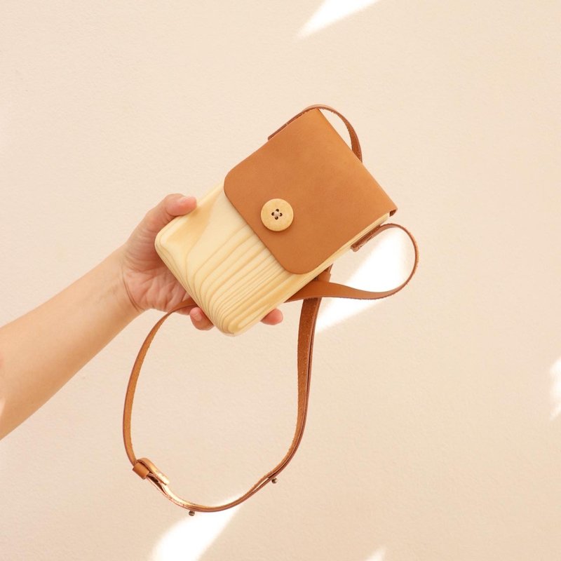 木头手机包 Wooden bag for mobile - 手拿包 - 木头 咖啡色