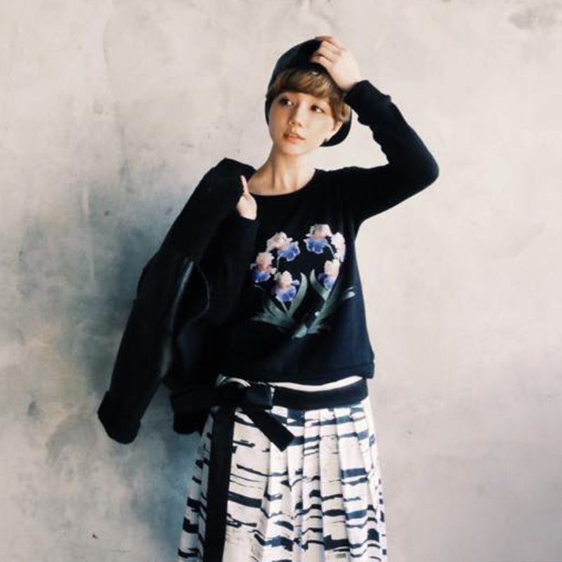 OOPSY - The Iris Top/ 鸢尾花刷毛上衣 - M - 女装上衣 - 其他材质 黑色