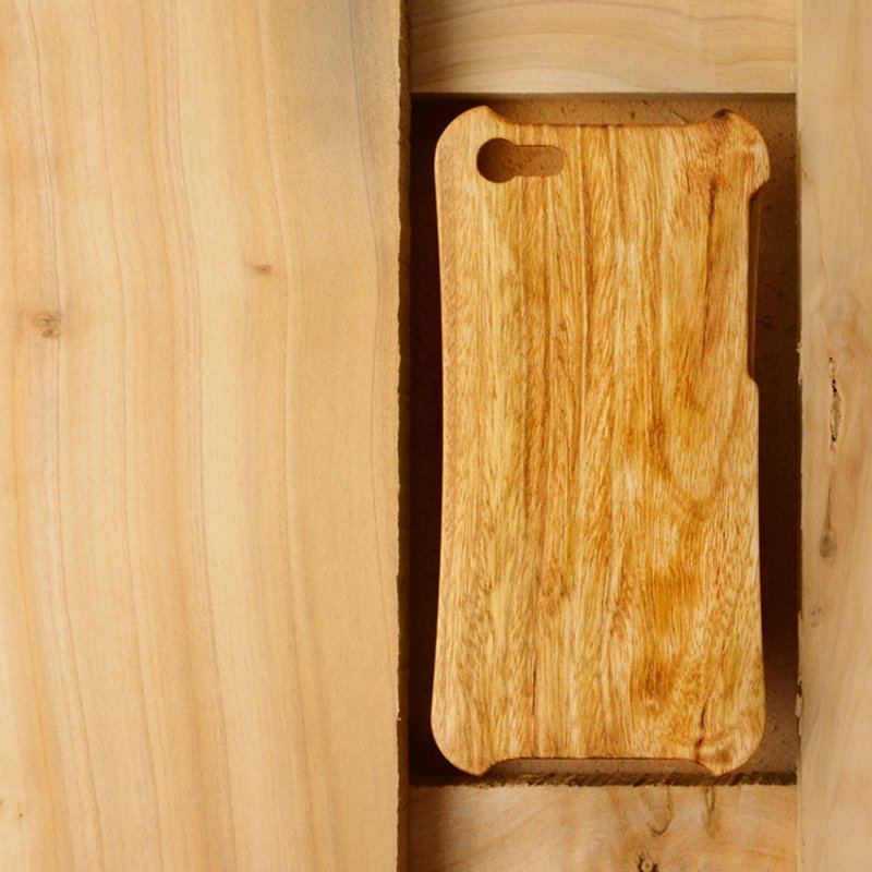 WKidea iPhone 5/5S 人体工学木作壳_台湾樟木 - 其他 - 木头 