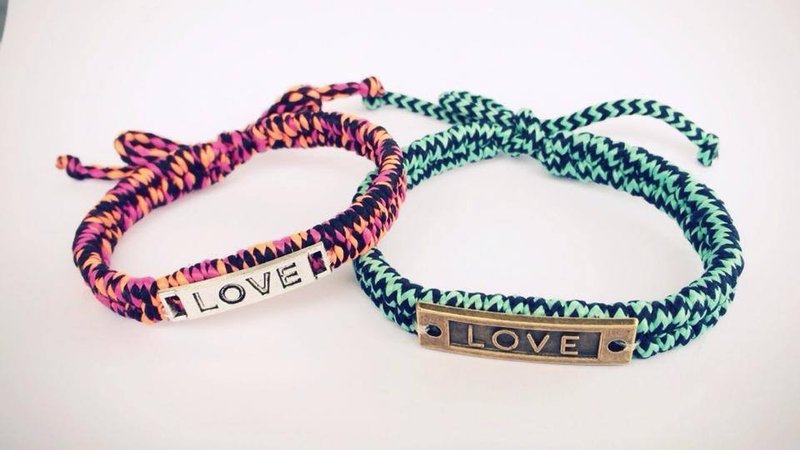 ‘Love’独家情人编绳手环-绿色款 - 手链/手环 - 其他材质 多色