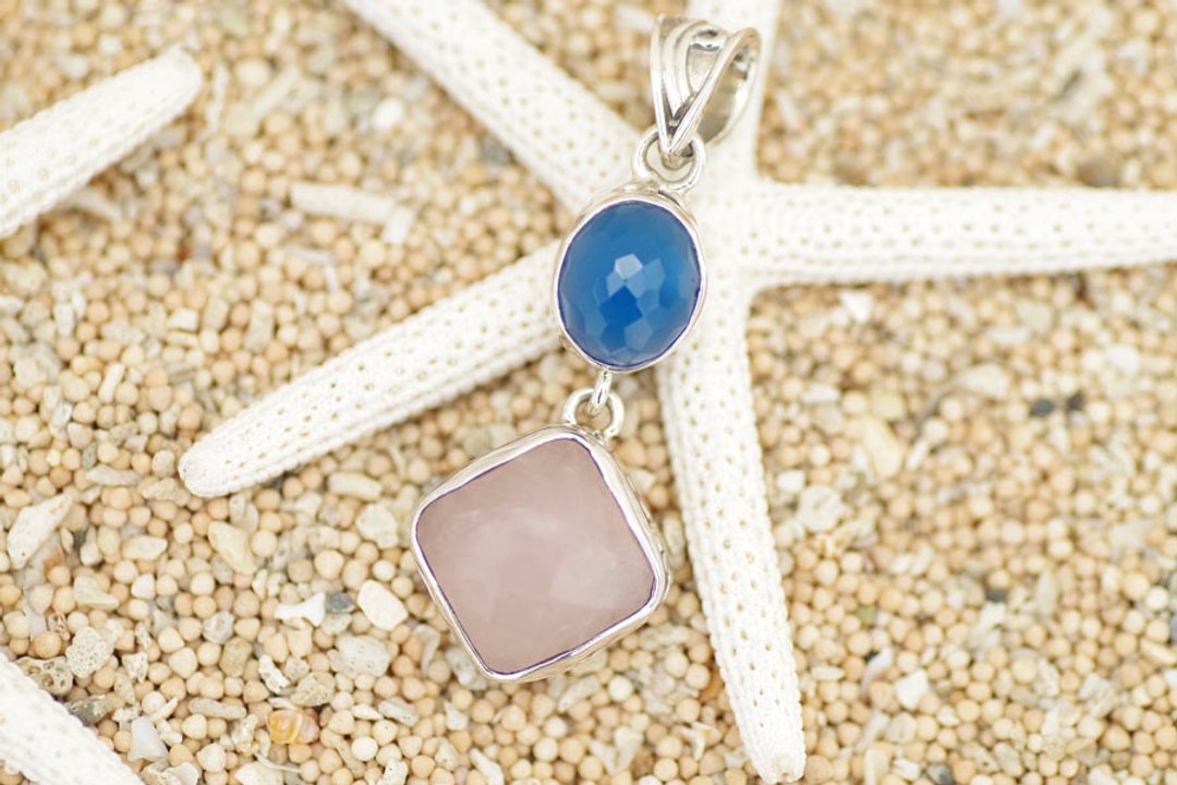 Pendant of rose quartz and blue agate - 项链 - 宝石 多色