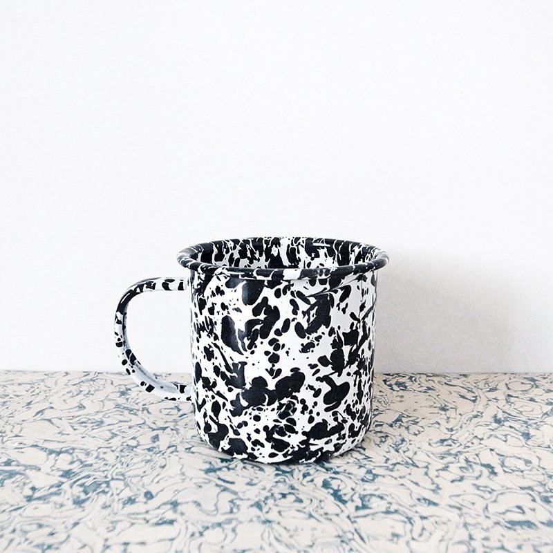 珐琅马克杯-黑与白大理石纹 - 咖啡杯/马克杯 - 珐琅 黑色