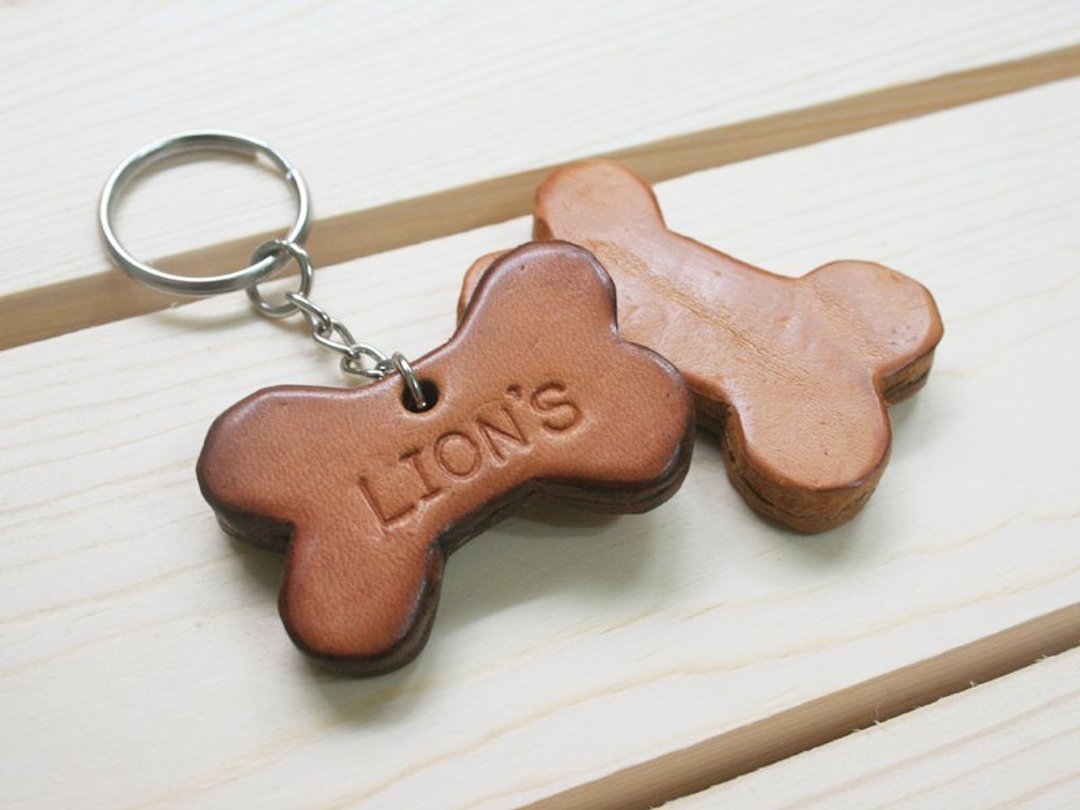 【 LION's 】手工皮革 皮件-- 狗骨头真皮钥匙圈 (客制订做) - 吊饰 - 真皮 金色